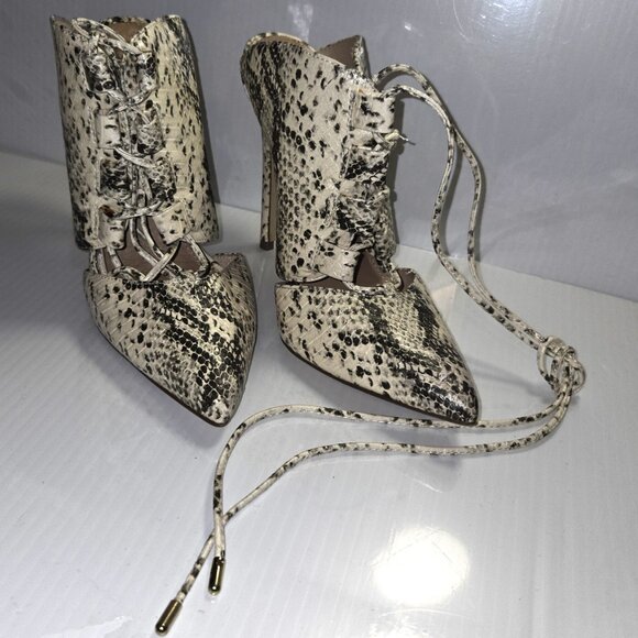 Steve Madden Waarner Women's Snakeskin Ultra High Stiletto Heel Mules Size 8.5 - Picture 2 of 13